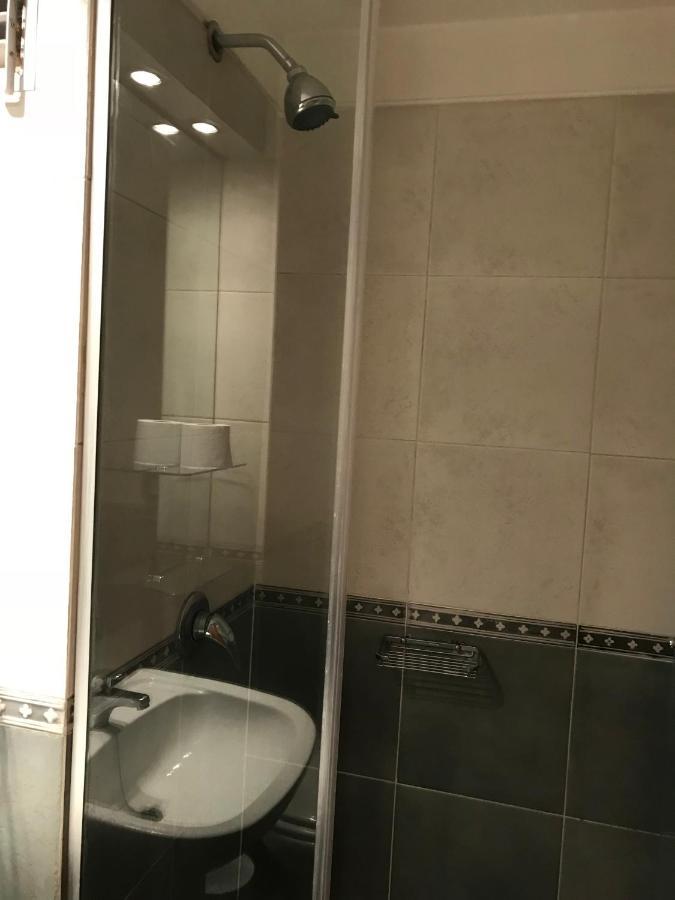 דירות מונטווידאו Monoambiente En Arturo Prat מראה חיצוני תמונה